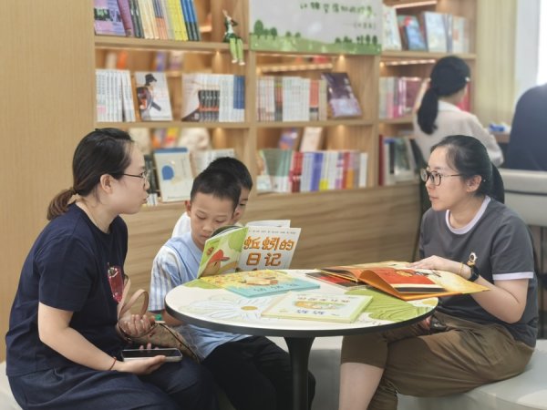 億策略 23个“家+书屋”资源互通，探索校家社协同育人“闵行经验”